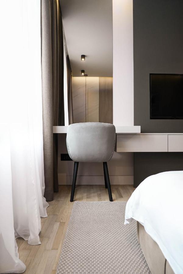 Zest Residence ครากูเยวัตส์ ภายนอก รูปภาพ