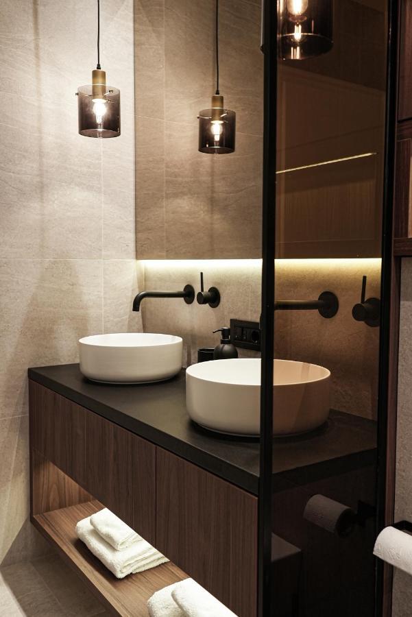 Zest Residence ครากูเยวัตส์ ภายนอก รูปภาพ