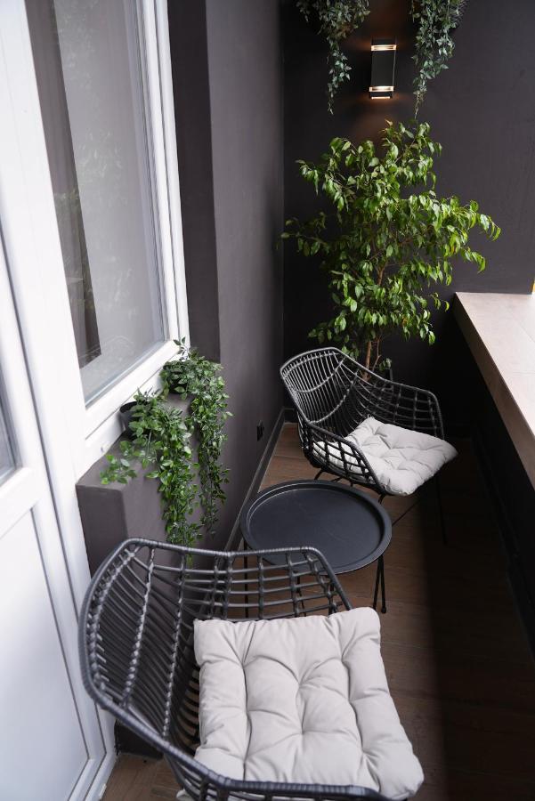 Zest Residence ครากูเยวัตส์ ภายนอก รูปภาพ