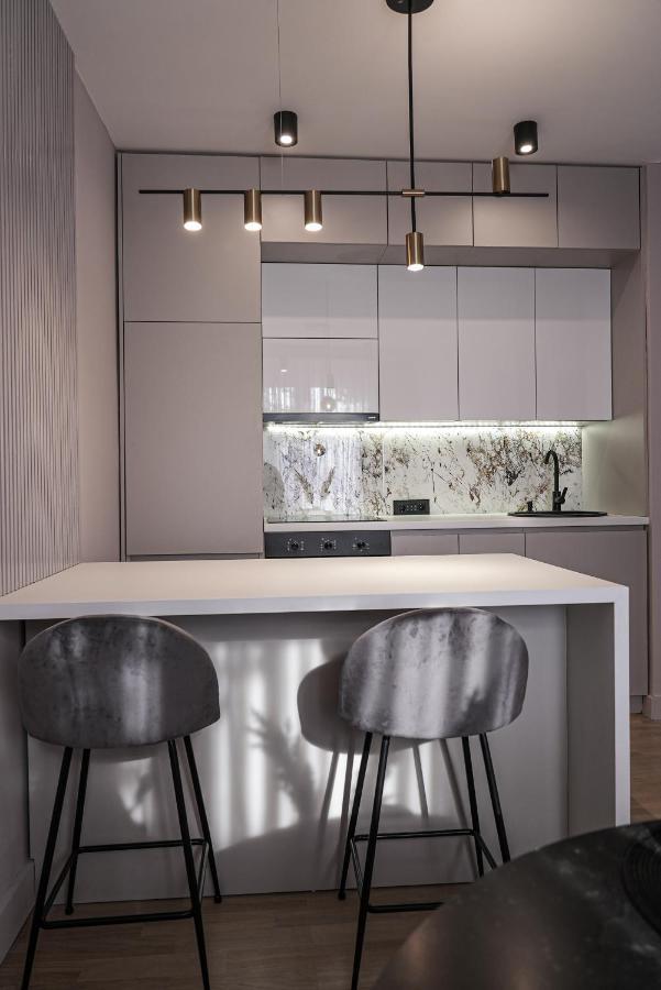 Zest Residence ครากูเยวัตส์ ภายนอก รูปภาพ